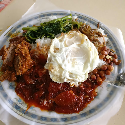 Nasi Lemak Kukus Kangkung