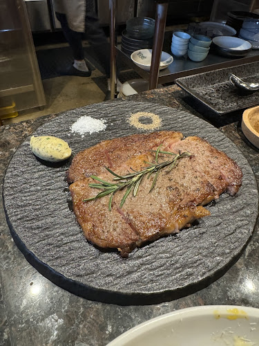 Reuf Modern Eatery - Alor Setar