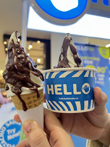 HELLO - Frozen Yogurt @ 1 Utama - Gastronomi dan perhotelan