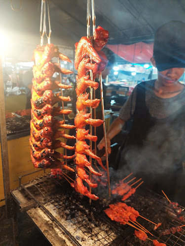 Comentarii opinii despre Anjung Kinabalu (AKINA Night Market)