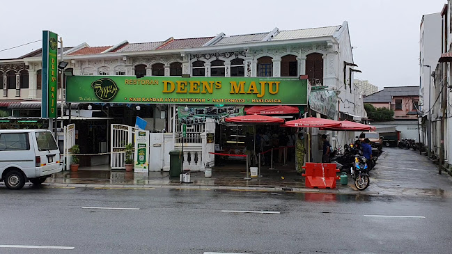 Deen's Maju Nasi Kandar
