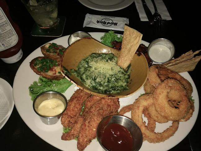 Comentarii opinii despre Hard Rock Cafe