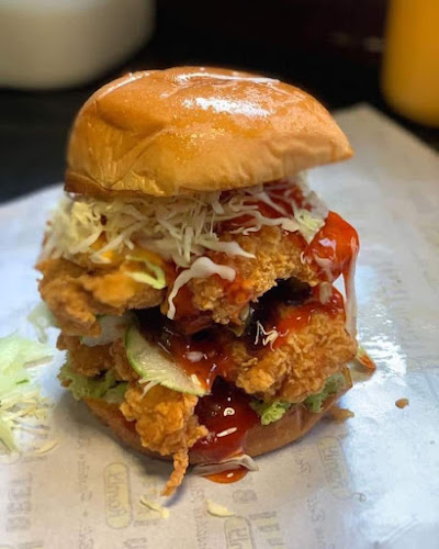 Bus Stop Burger Kemaman - Chukai