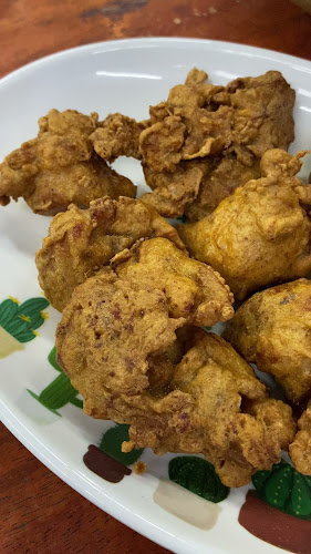 Restoran 77 (famous curry fish head) - Gastronomi dan perhotelan