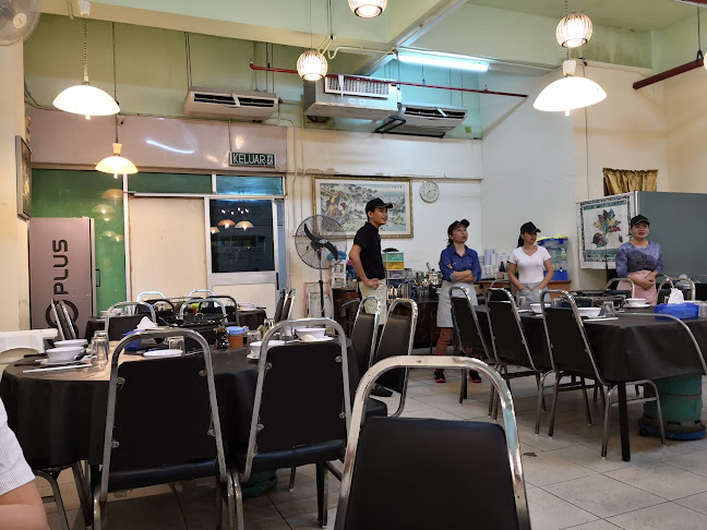 Sri Maju Steamboat 福华火锅 - Gastronomi dan perhotelan