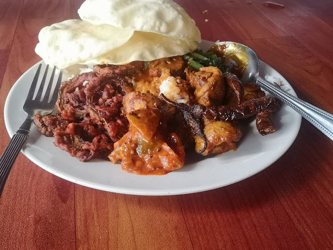 Sathiyanery Vegetarian Food Centre - Gastronomi dan perhotelan