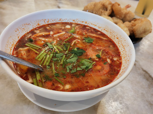 B42 tingkat bawah, Jalan Gambut, 25000 Kuantan, Pahang