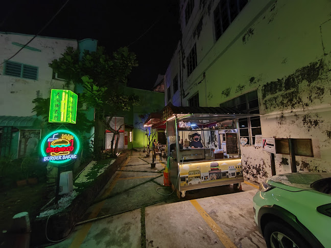 Greenwood Burger Bakar - Melaka