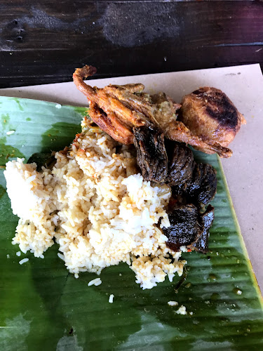 Comentarii opinii despre Warung Nasi Padang Bukit Kecil