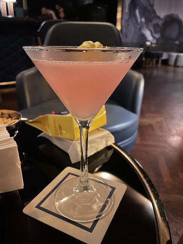 The Club - Gastronomi dan perhotelan