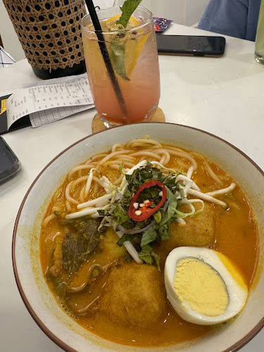 Opinii despre Del’s Kitchen în Johor Bahru - Gastronomi dan perhotelan