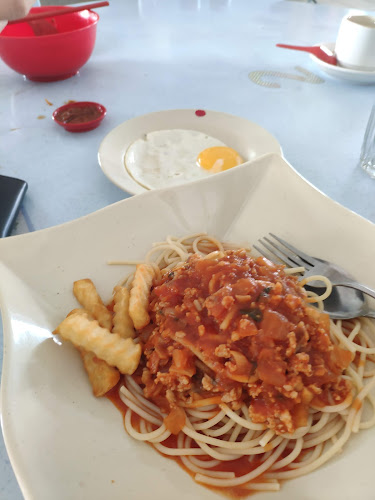 Comentarii opinii despre Kedai Makanan Dua Belas