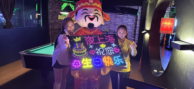 Ye Shanghai Bar - Gastronomi dan perhotelan