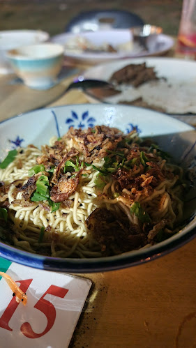 Comentarii opinii despre Toko Daging Cafe