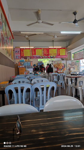 Yummy Rojak House - Gastronomi dan perhotelan