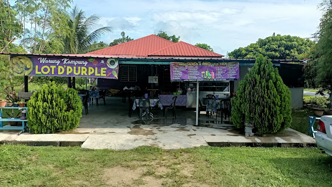 Opinii despre WARUNG KAMPUNG LOT D'PURPLE în Kuala Kangsar - Gastronomi dan perhotelan