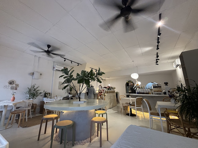 CRUMBSANDMINT - Shah Alam