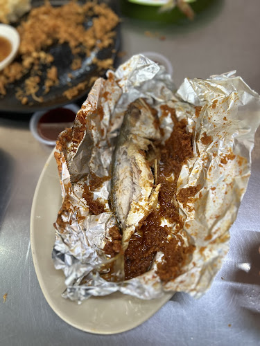 Opinii despre Satar & Otak-otak Che Wan Geliga,kemaman trg. în Chukai - Gastronomi dan perhotelan