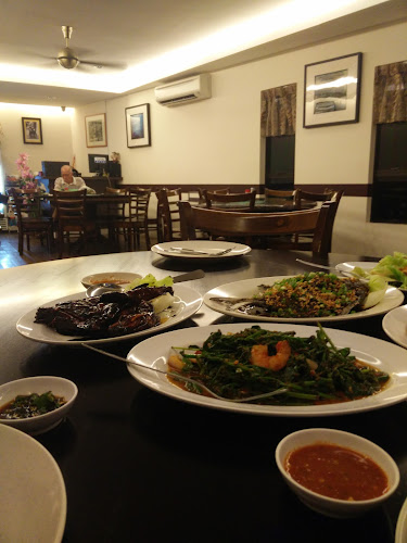 Restaurant RT - Gastronomi dan perhotelan