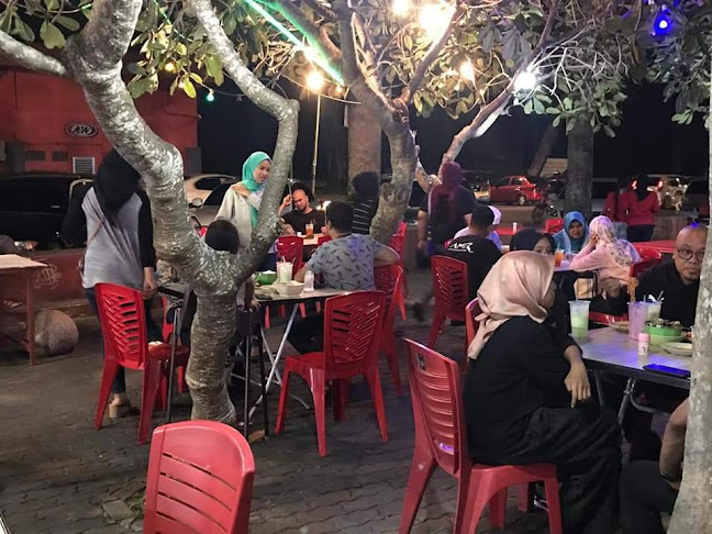 Opinii despre Penyu corner în Kuala Terengganu - Gastronomi dan perhotelan