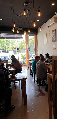 A257B, Jalan Air Putih, Taman Semabok, 25300 Kuantan, Pahang