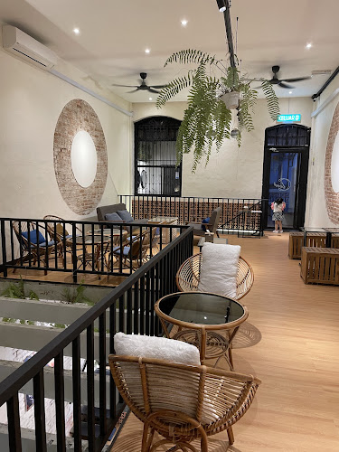 Opinii despre Cest Si Bon Ipoh în Ipoh - Gastronomi dan perhotelan