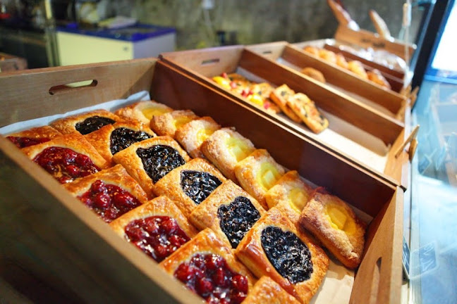 Frisky Goat Bakery Cafe