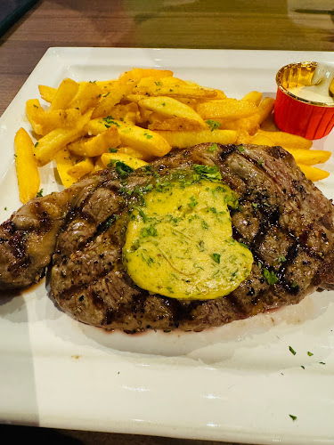 TGI Fridays | 1 Utama • Old Wing - Petaling Jaya