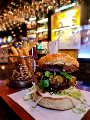 The Social @ Bangsar - Gastronomi dan perhotelan