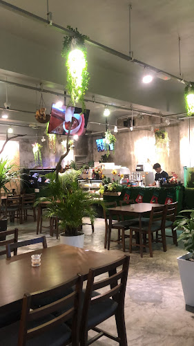 Comentarii opinii despre Aqua Coffee