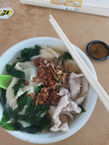 Opinii despre 蓮興面粉糕 Lian Heng Mee Hoon Kueh SS19 @ Restaurant Dynasty în Subang Jaya - Gastronomi dan perhotelan