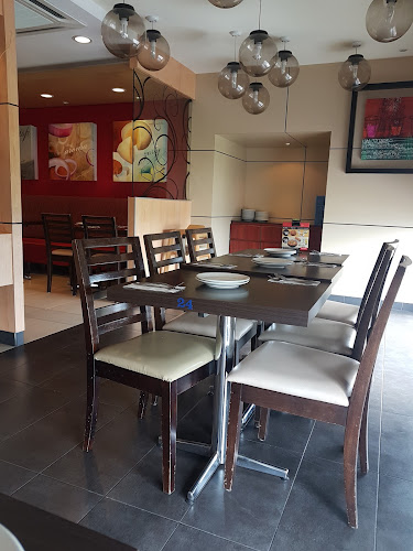 Opinii despre Pizza Hut în Miri - Gastronomi dan perhotelan