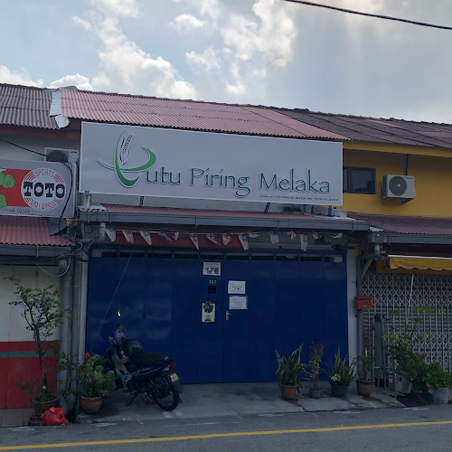 Putu Piring Tengkera