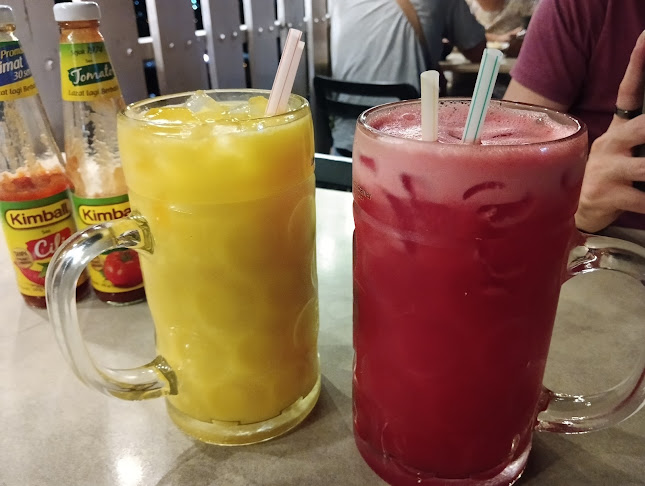 Opinii despre 21st Century Cafe în Kajang - Gastronomi dan perhotelan