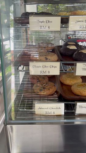 Opinii despre BARNHOUZ Coffee & Cookies în Kuantan - Gastronomi dan perhotelan