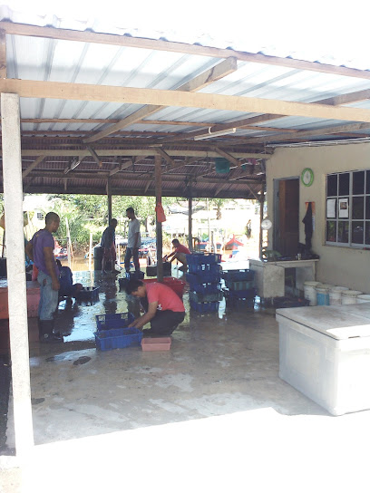 Seafood Market (Jeti Ikan Pengkalan Baru) )