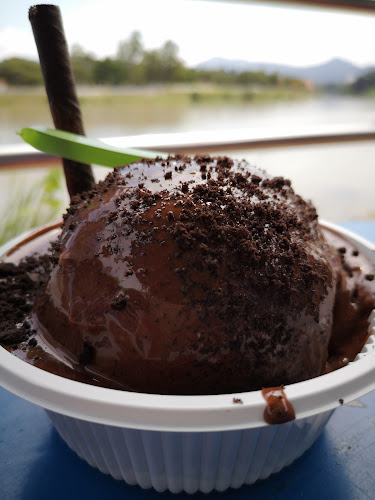 Opinii despre Ais Kepal Milo Pekat Leleh Kome în Kuala Kangsar - Gastronomi dan perhotelan