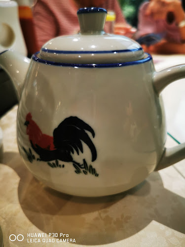 Madam Kok x Mama Thai