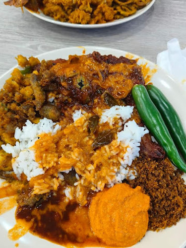 Comentarii opinii despre Nasi Kandar Stadium