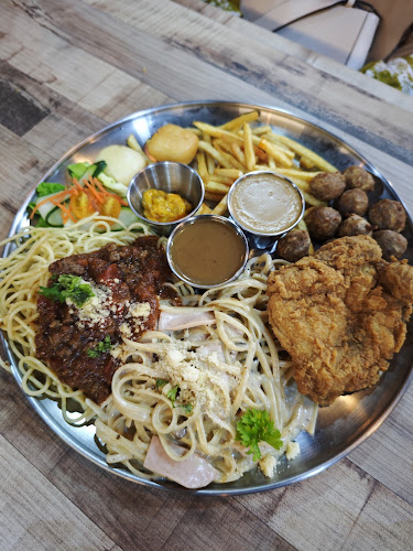 Comentarii opinii despre Big Tas' Tea Pandan Indah, Kuala Lumpur