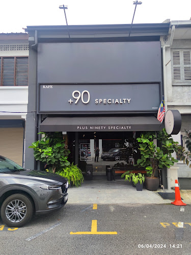 Comentarii opinii despre +90 Specialty (Plus Ninety Specialty)