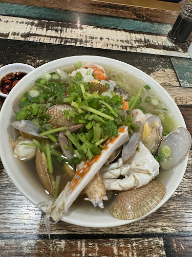 Hai Kah Lang - Gastronomi dan perhotelan