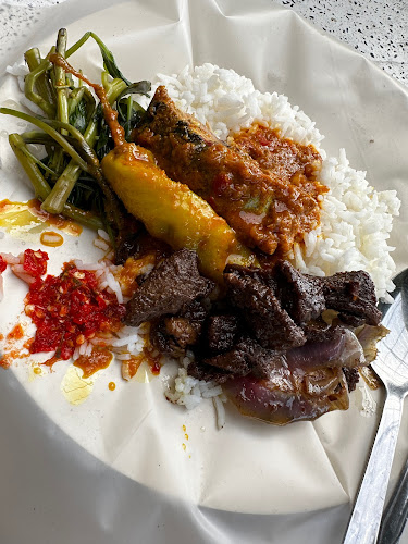 Kuali Gelegok - Gastronomi dan perhotelan