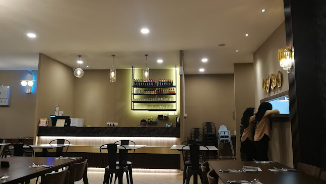 NO. 18 & 19, PUSAT PERNIAGAAN SERI GUNUNG, 05150 Alor Setar, Kedah