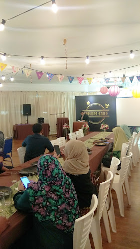 Opinii despre Ohsem Cafe în Kuala Kangsar - Gastronomi dan perhotelan