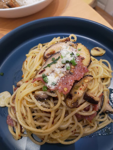 Tiny Elephant - Soft Serve & Coffee - Gastronomi dan perhotelan