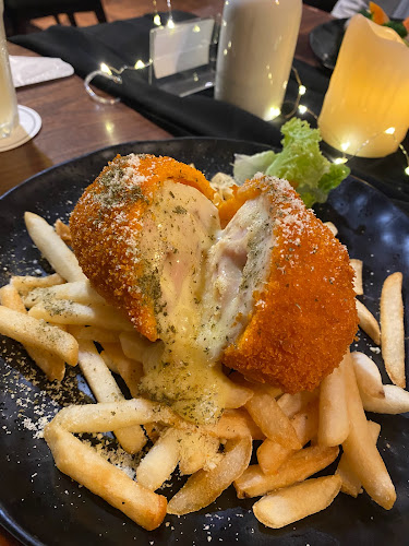 Comentarii opinii despre Bonzer Restaurant • Kingwood Hotel