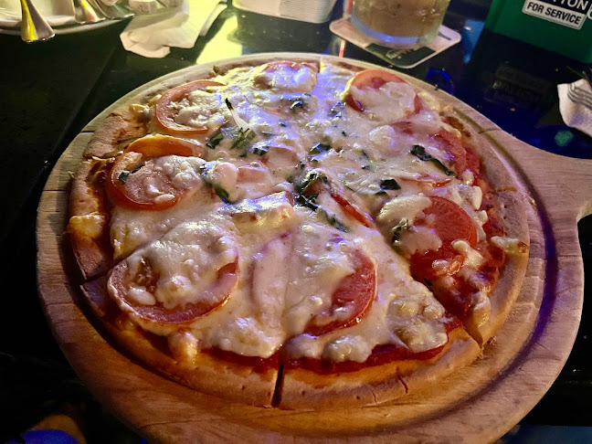 Euro House - Gastronomi dan perhotelan