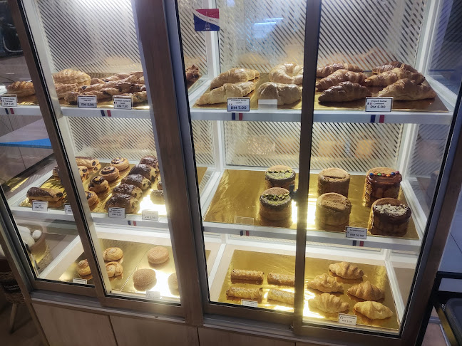 Merci pastries and Coffee - Putrajaya