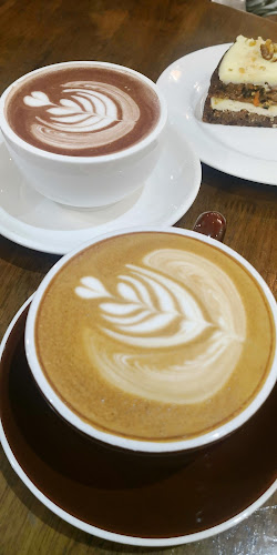 Opinii despre Ziq Bakery & Cake în Kuala Terengganu - Gastronomi dan perhotelan